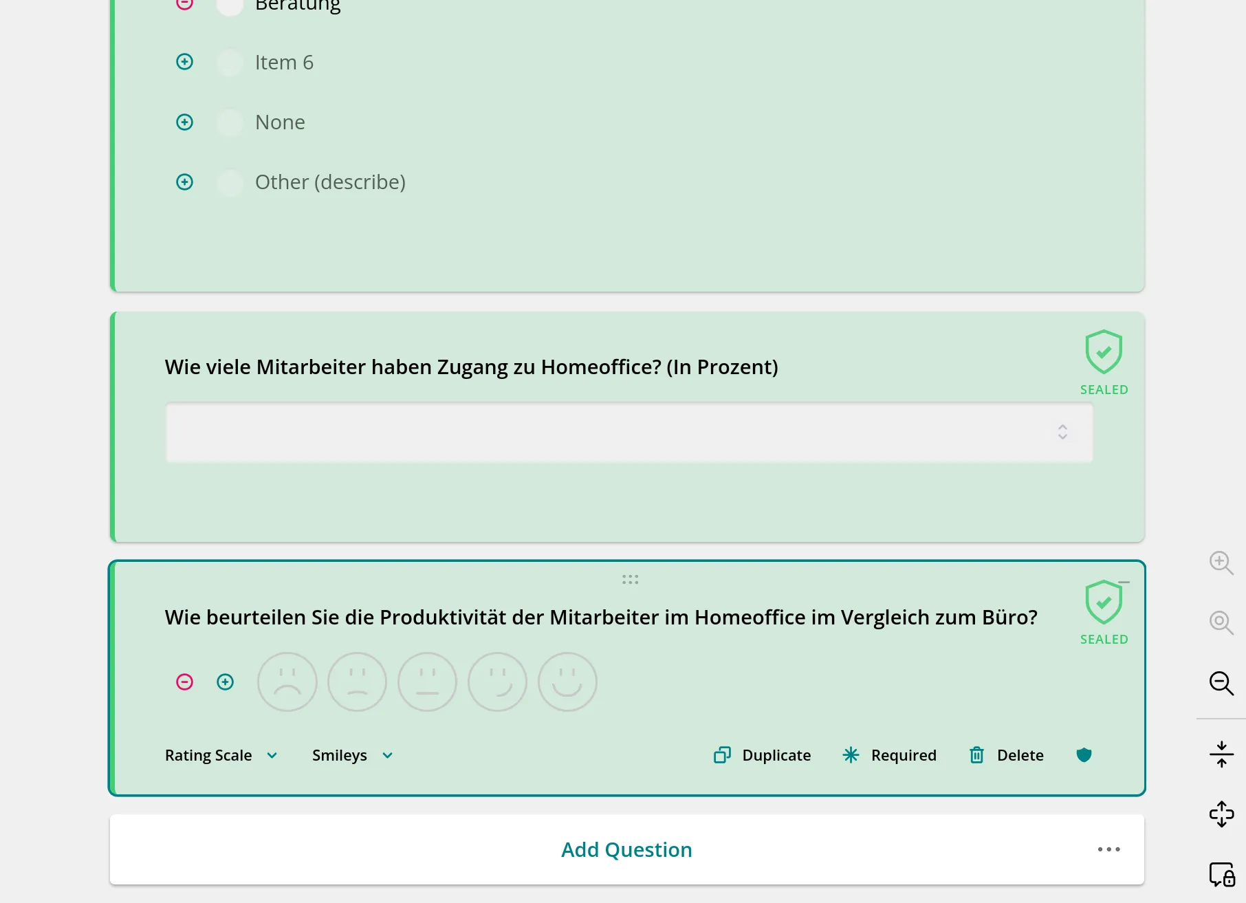 Survey-Editor mit hervorgehobener versiegelter Frage